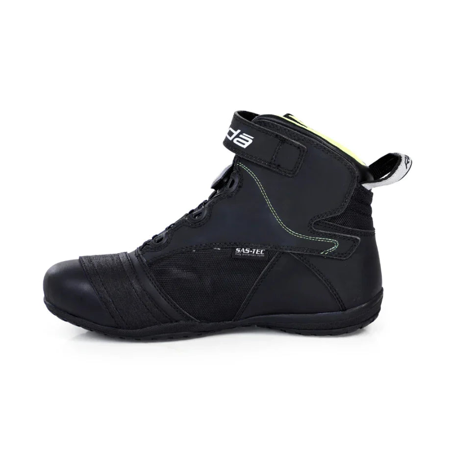 Raida - UrbanR Riding Shoes Black