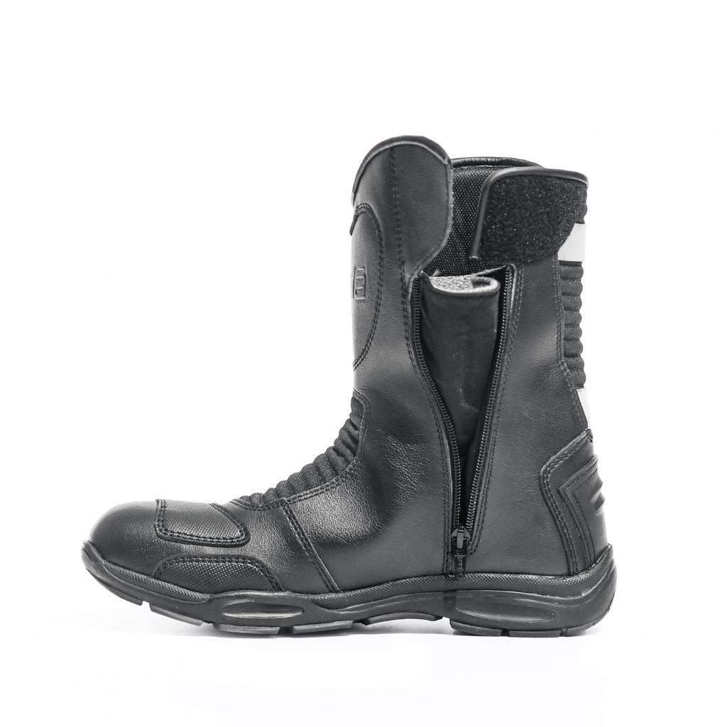 Raida - Discover Motorcycle Boots