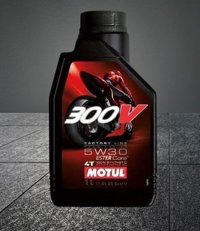 MOTUL - 300 V 15W-50 MOTORCYCLE ENGINE OIL - 1L
